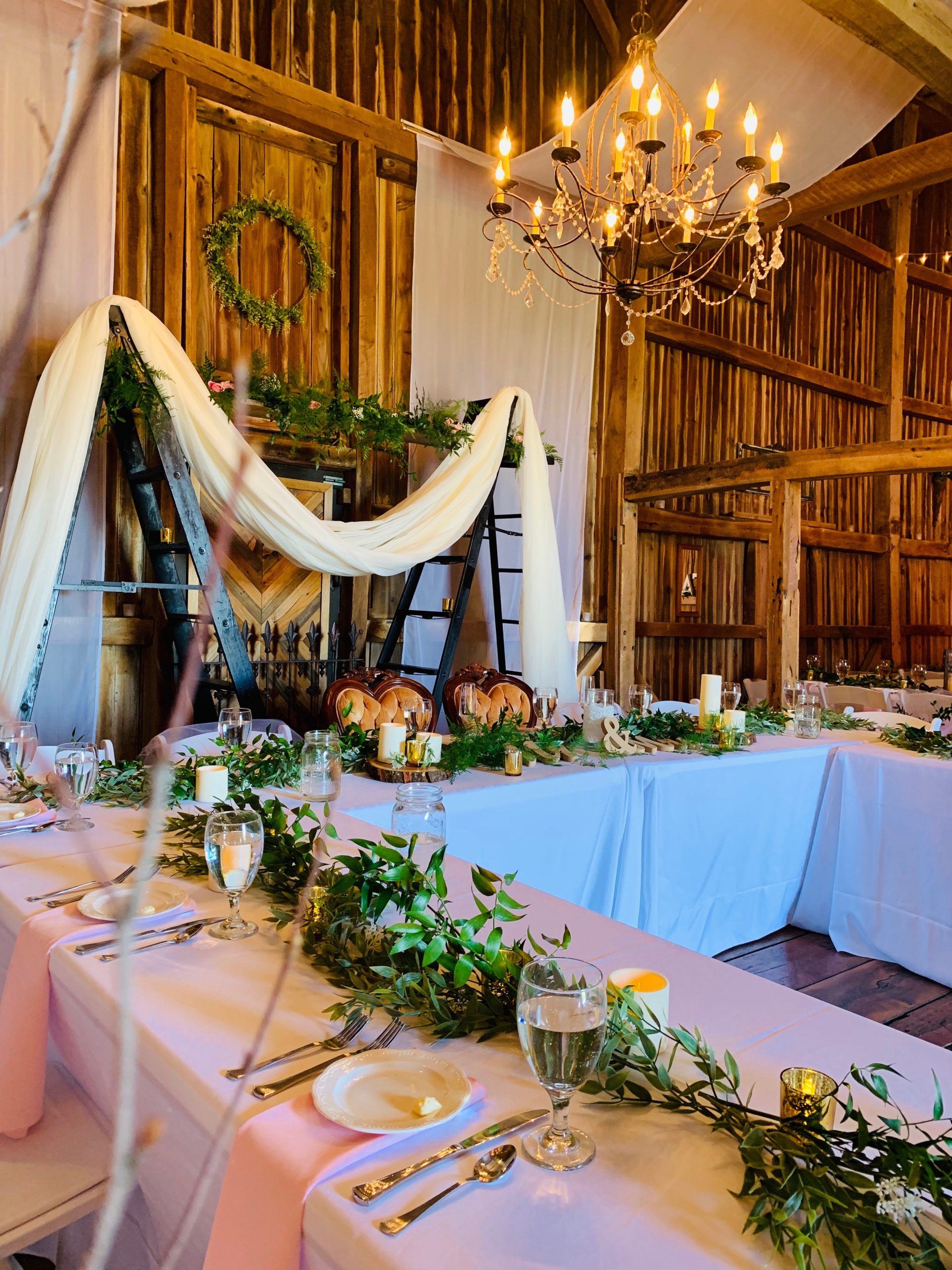 How to organise a boho chic wedding?