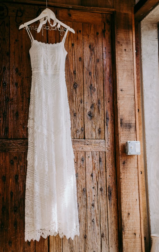 Amazing What To Do With Your Wedding Dress After Divorce  The ultimate guide 