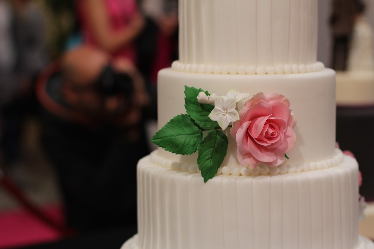 wedding-cake-rose